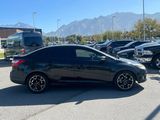 Used 2013 Ford Focus SE image 2