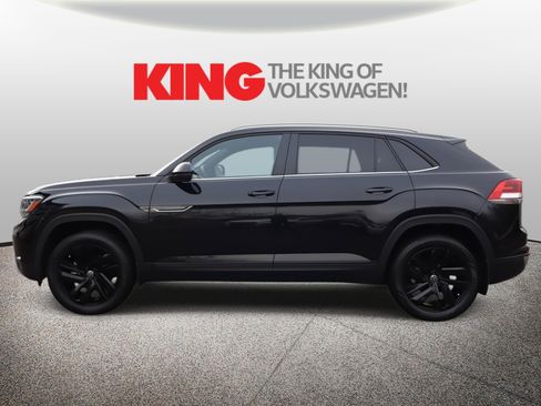 Certified 2023 Volkswagen Atlas Cross Sport SE w/ Black Wheel Package image 7