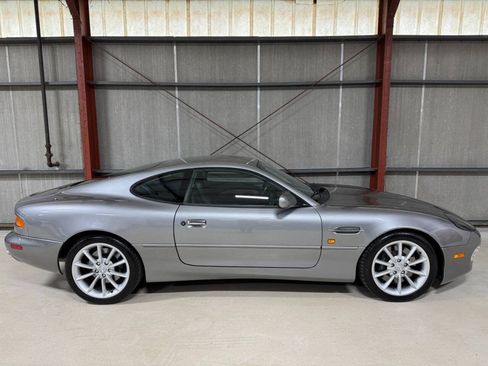 Used 2000 Aston Martin DB7 Vantage RWD image 31