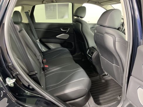 Certified 2025 Acura RDX w/ Technology Package image 8