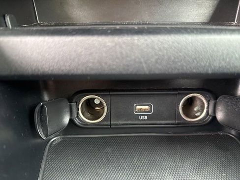 Used 2023 Kia Forte LXS w/ LXS Technology Package image 31