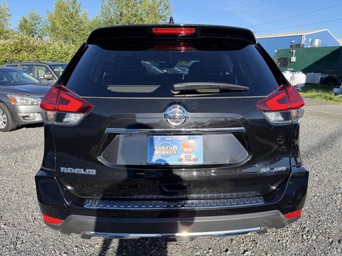 Used 2017 Nissan Rogue SL w/ SL Premium Package AWD/4WD image 5