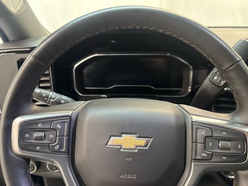 Certified 2025 Chevrolet Silverado 2500 LT w/ Convenience Package image 16