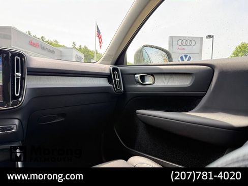 Used 2023 Volvo XC40 B5 Plus w/ Driver Assist Package AWD/4WD image 34