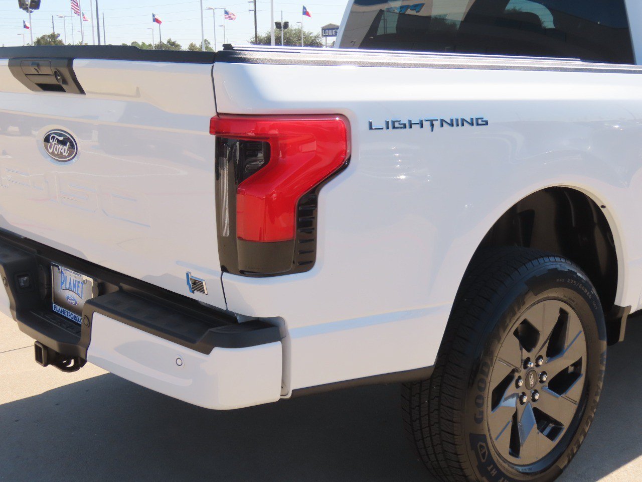 Used 2024 Ford F150 Lightning XLT w/ Max Trailer Tow Package AWD/4WD image 13