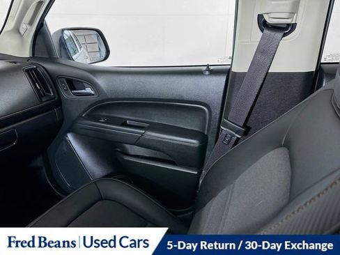 Used 2022 GMC Canyon AT4 w/ Trailering Package image 25