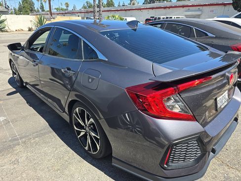 Used 2017 Honda Civic Si image 8