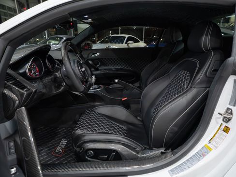 Used 2014 Audi R8 V10 AWD/4WD image 10