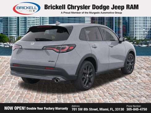 Used 2023 Honda HR-V Sport image 18