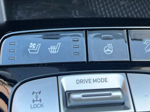 Certified 2023 Hyundai Tucson Limited AWD/4WD image 20