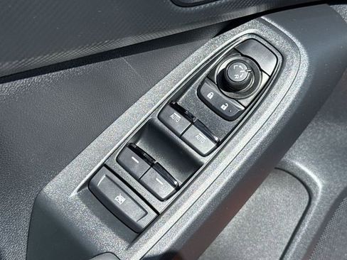 Certified 2025 Subaru Crosstrek 2.0i Premium w/ Crosstrek Mirror Package image 16