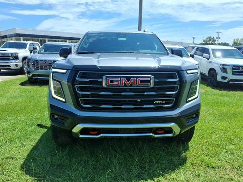 New 2026 GMC Yukon AT4 w/ AT4 Premium Plus Package AWD/4WD image 2