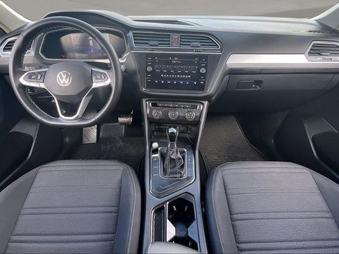 Used 2024 Volkswagen Tiguan S image 7