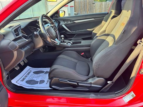 Used 2018 Honda Civic Si image 11