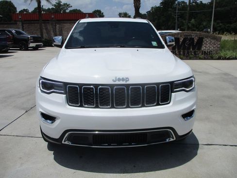 Used 2018 Jeep Grand Cherokee Limited w/ Luxury Group II RWD image 3