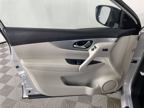 Used 2020 Nissan Rogue Sport SL w/ Premium Package AWD/4WD image 15