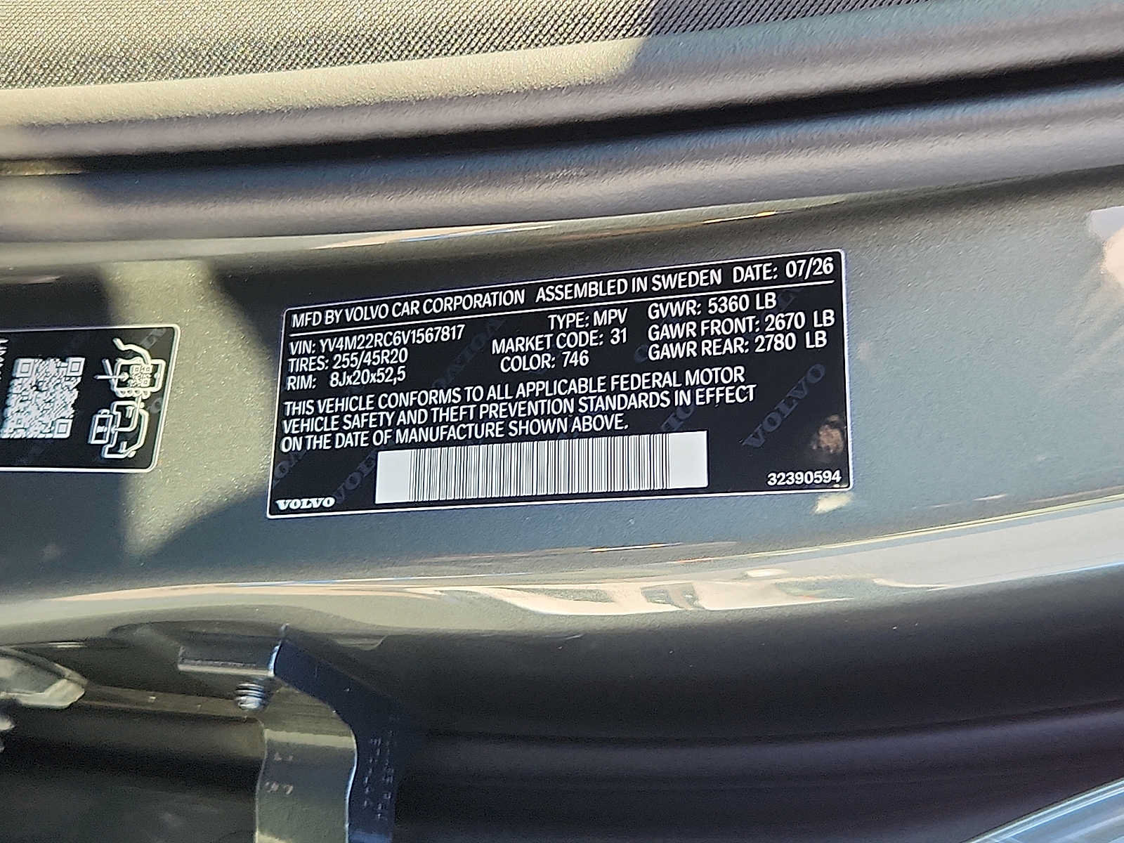 Used 2027 Volvo XC60 B5 Plus AWD/4WD image 26