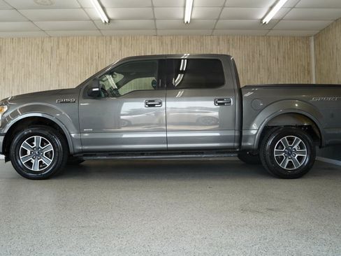 Used 2016 Ford F150 XLT w/ Equipment Group 301A Mid RWD image 5