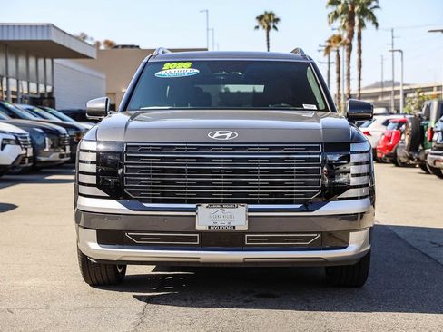 Used 2026 Hyundai Palisade Calligraphy FWD image 2