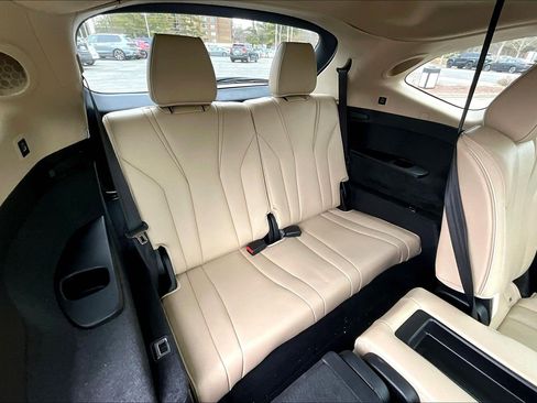 Used 2024 Acura MDX SH-AWD w/ Advance Package image 30