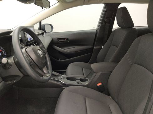 Used 2024 Toyota Corolla LE FWD image 17