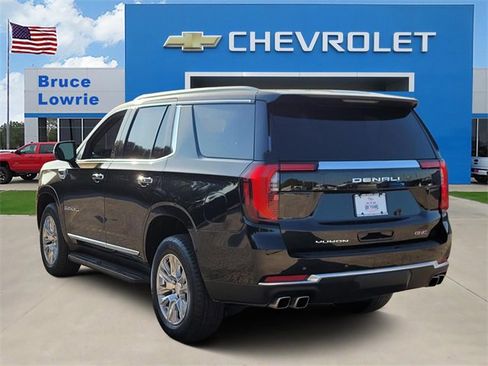 Used 2025 GMC Yukon Denali image 5