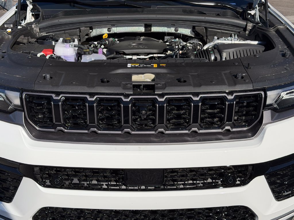 New 2026 Jeep Grand Cherokee Limited AWD/4WD image 22