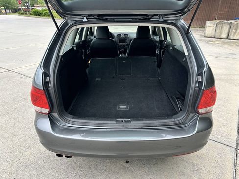 Used 2010 Volkswagen Jetta TDI image 19