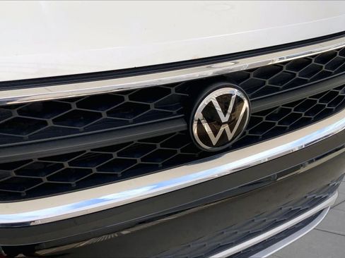 Used 2024 Volkswagen Taos S FWD image 30