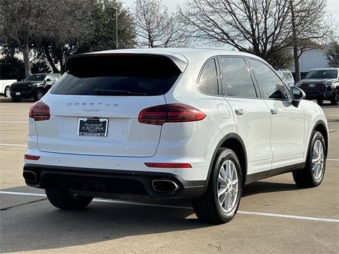 Used 2016 Porsche Cayenne image 4