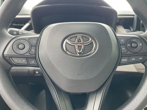Used 2026 Toyota Corolla LE w/ LE Premium Package FWD image 7