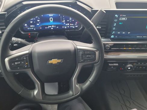 Used 2024 Chevrolet Silverado 3500 LT w/ Convenience Package image 20