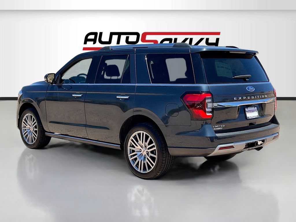 Used 2023 Ford Expedition Limited AWD/4WD image 5