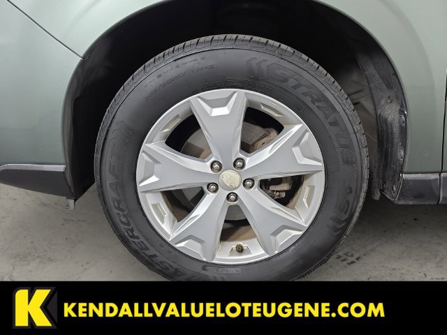 Used 2014 Subaru Forester 2.5i Premium w/ Popular Package #2 AWD/4WD image 9