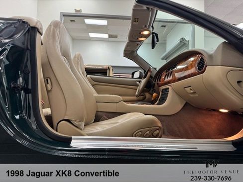Used 1998 Jaguar XK8 Convertible RWD image 30
