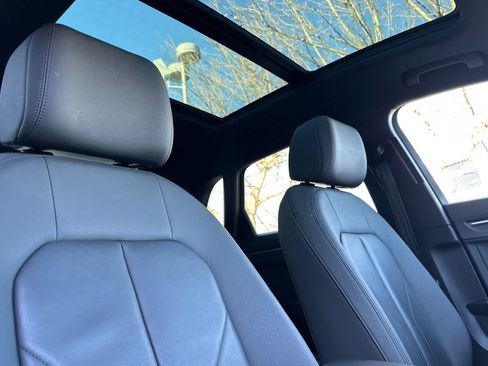Used 2023 Audi Q3 2.0T Premium image 18