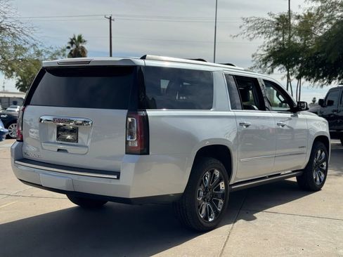 Used 2019 GMC Yukon XL Denali w/ Denali Ultimate Package image 6