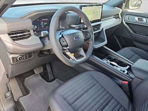New 2026 Ford Explorer ST-Line image 3