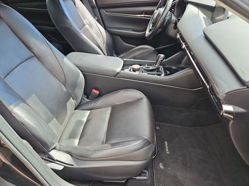 Used 2022 MAZDA MAZDA3 s image 29