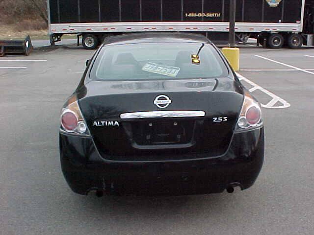 Used 2009 Nissan Altima 2.5 S FWD image 6