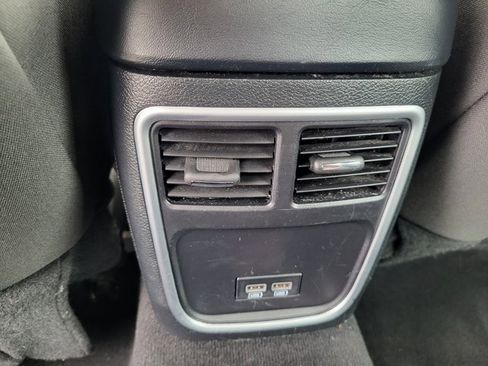 Used 2023 Dodge Charger SXT image 16