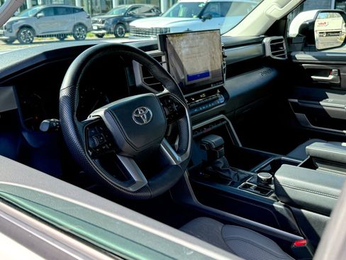 Used 2022 Toyota Tundra SR5 w/ TRD Off-Road Premium Package AWD/4WD image 15