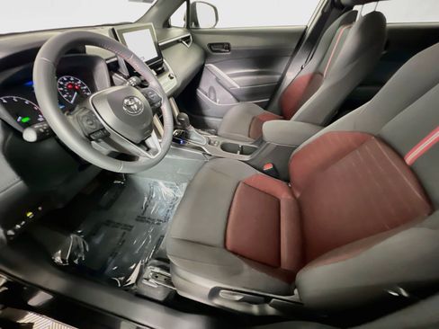 Used 2025 Toyota Corolla Cross AWD Hybrid image 15
