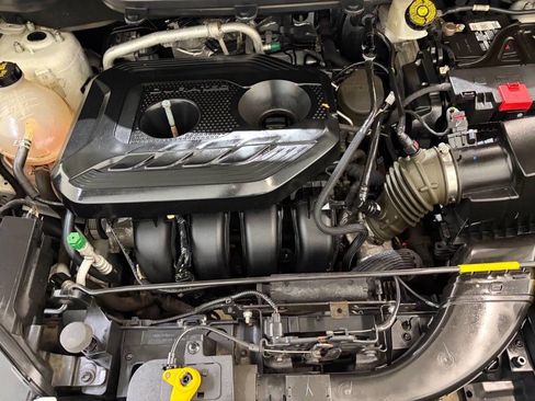 Used 2019 Ford EcoSport SE w/ SE Convenience Package image 39