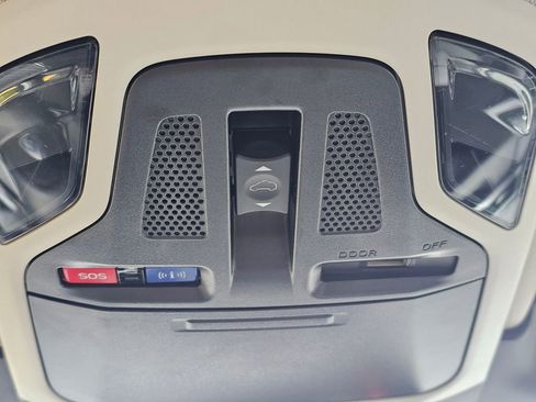 Certified 2025 Subaru Legacy Limited image 33