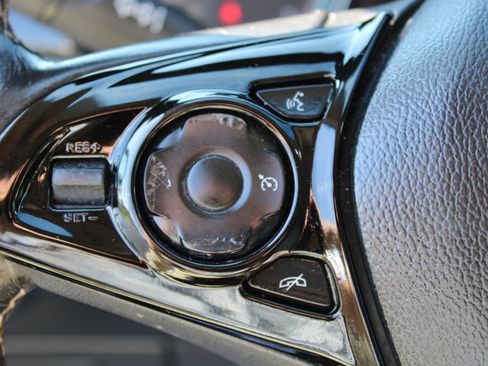 Used 2017 Buick Envision Preferred w/ LPO, Interior Luxury Package image 17