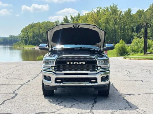 Used 2019 RAM 2500 Limited AWD/4WD image 10
