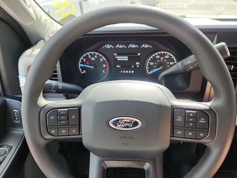 New 2026 Ford F350 XL w/ XL Chrome Package AWD/4WD image 16
