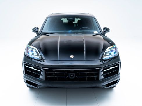 New 2026 Porsche Cayenne image 6