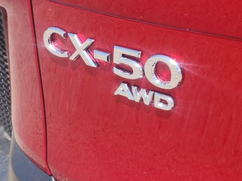 Used 2025 MAZDA CX-50 AWD 2.5 Hybrid w/ Premium Pkg image 11